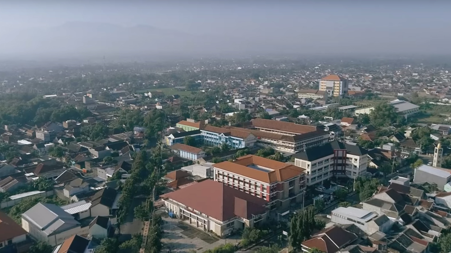 PORSENASMA V PT PGRI Hadir di UNIPMA