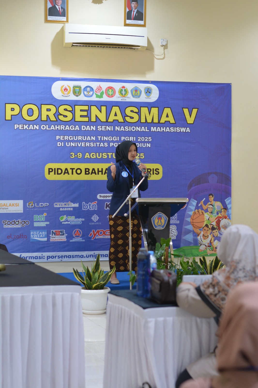 Pertandingan Tangkai Seni Pidato Bahasa Inggris  PORSENASMA V PT PGRI 2025