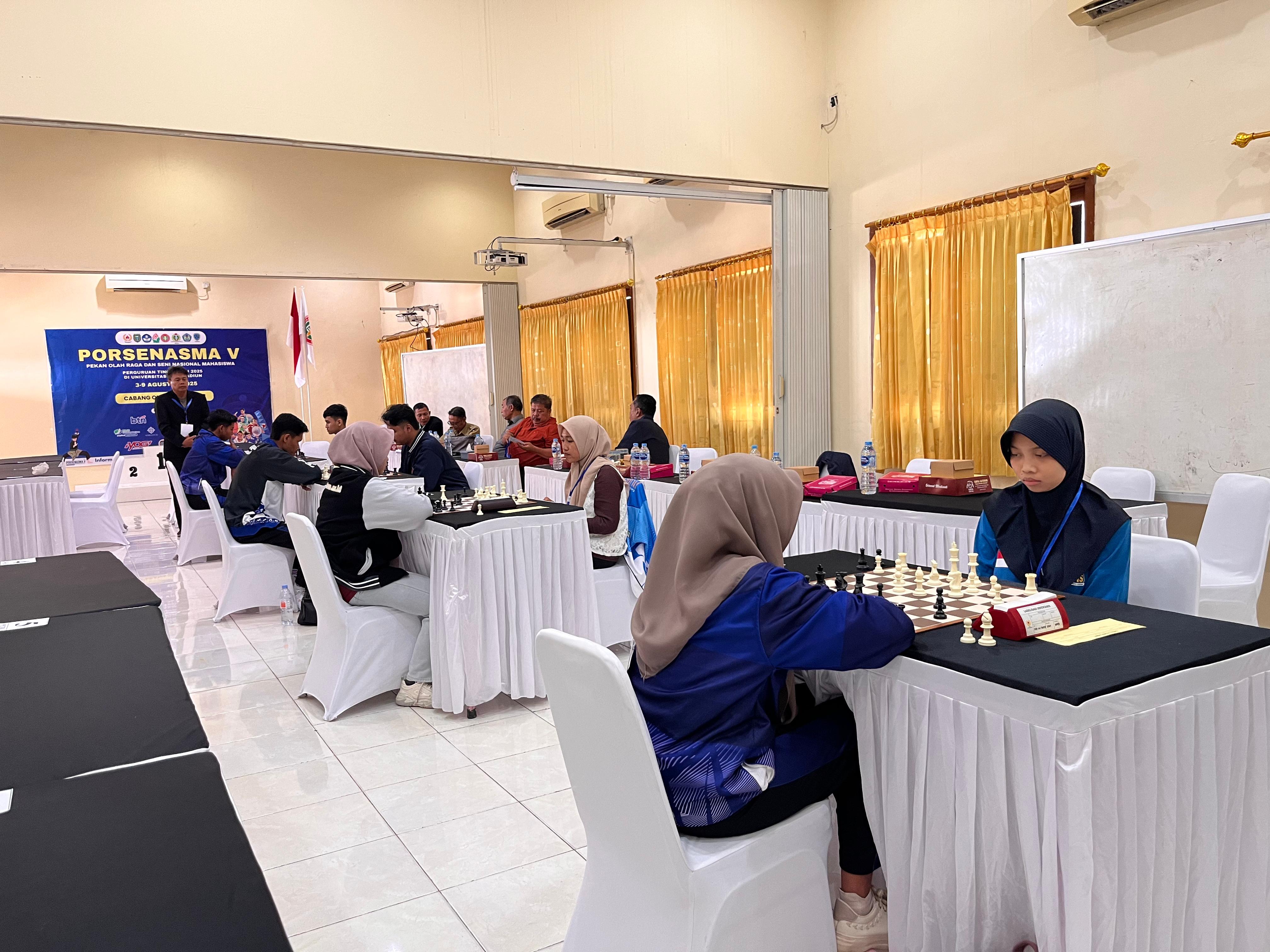 Pertandingan Cabor Catur PORSENASMA V PT PGRI 2025